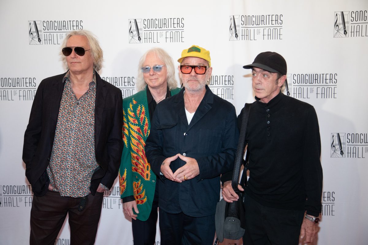 35 jaar geleden verscheen ‘Losing My Religion’: het nummer dat R.E.M. wereldwijd legendarisch maakte