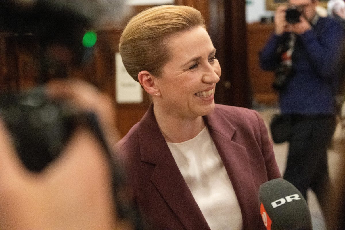 Denemarken stemt bij vervroegde verkiezingen terwijl Mette Frederiksen derde termijn nastreeft