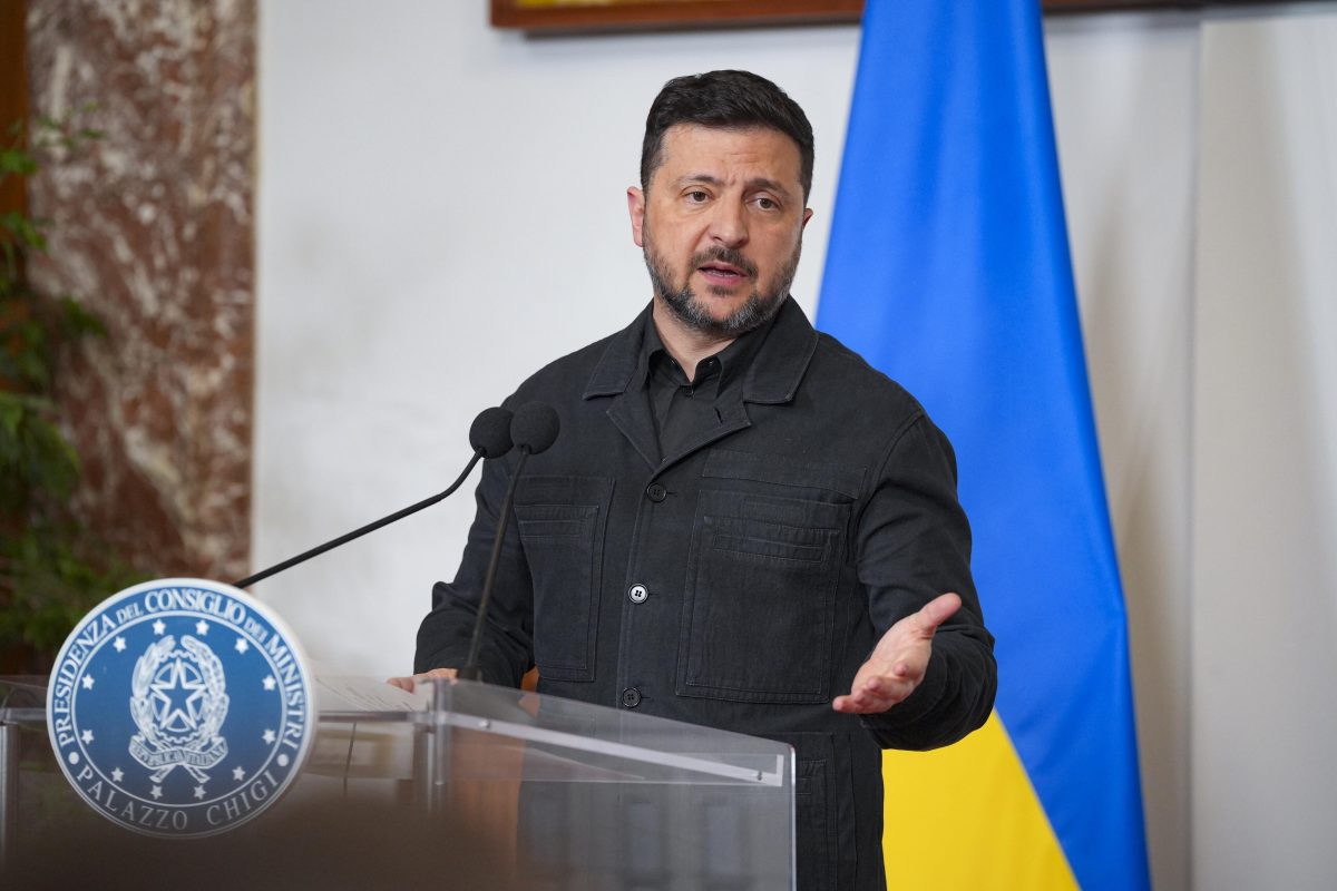Bonne nouvelle pour Zelensky : la Hongrie restitue l'or et l'argent ukrainiens