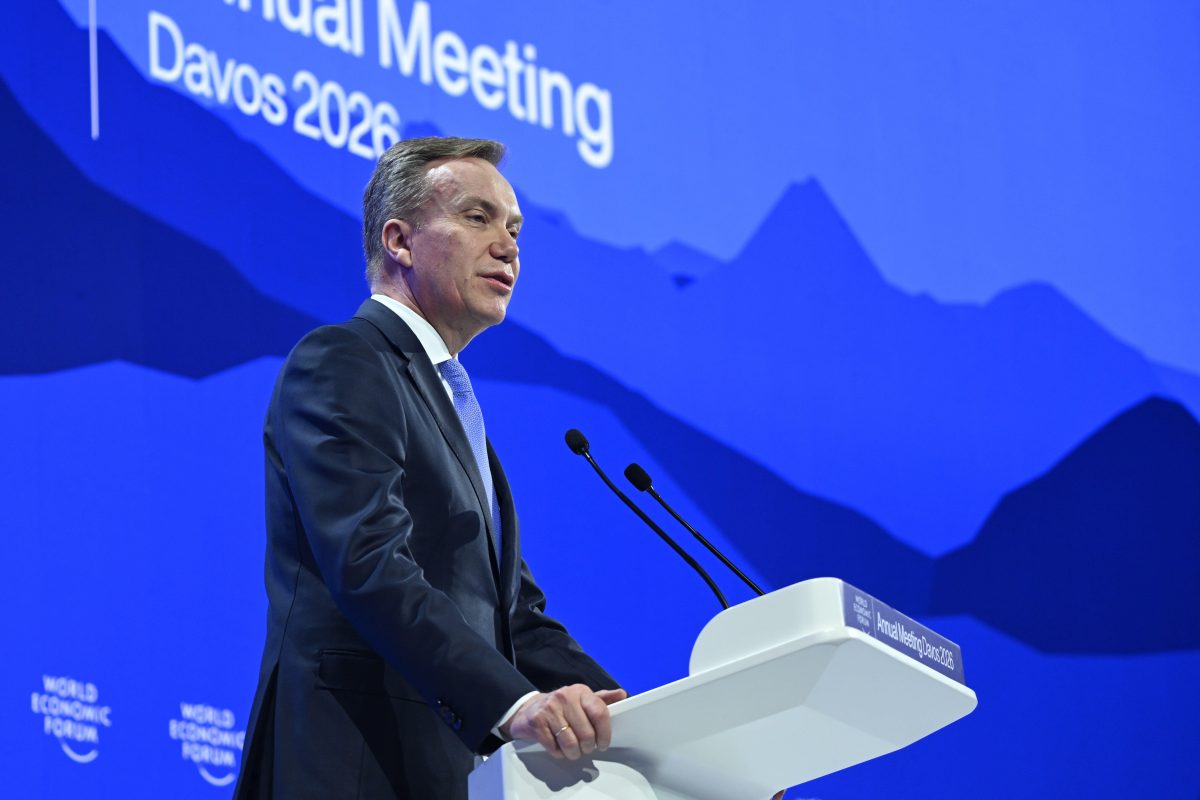 WEF-baas Brende stapt op nadat Davos-forum onderzoek opent naar band met Epstein
