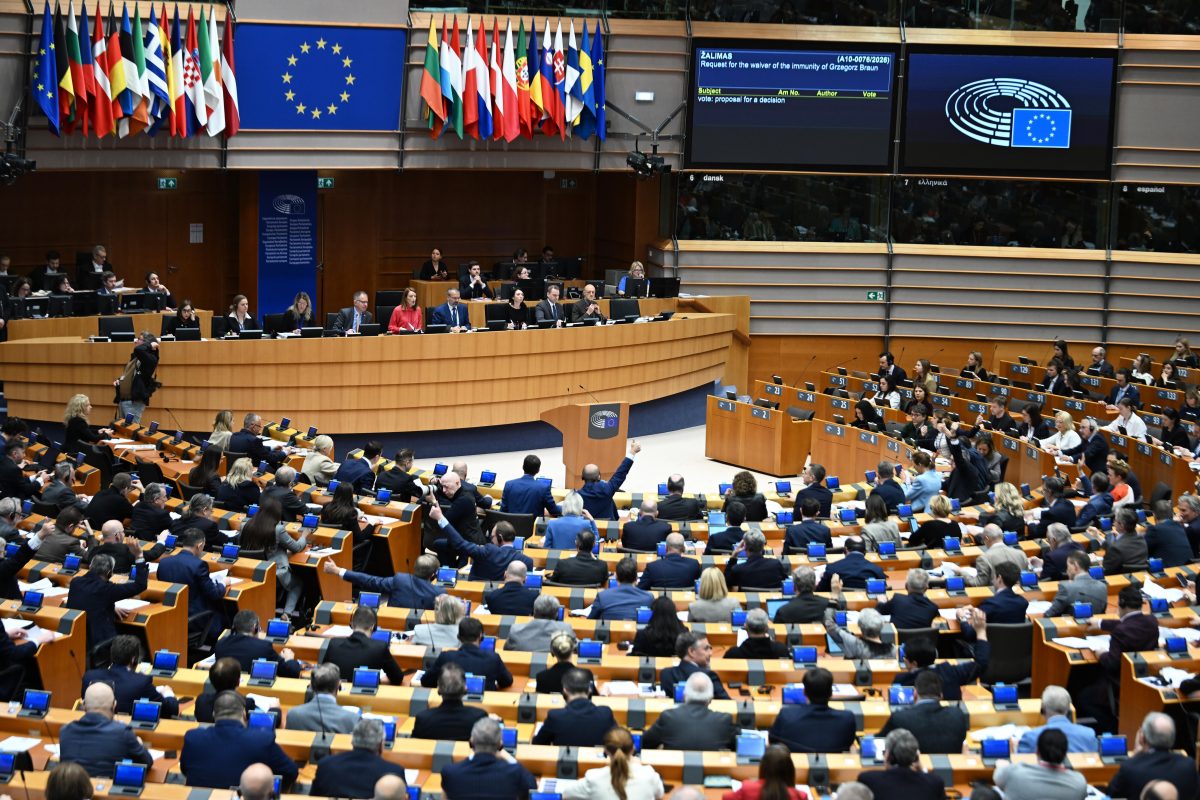 Europa keurt strengere migratiewet met ‘return hubs’ buiten de EU goed