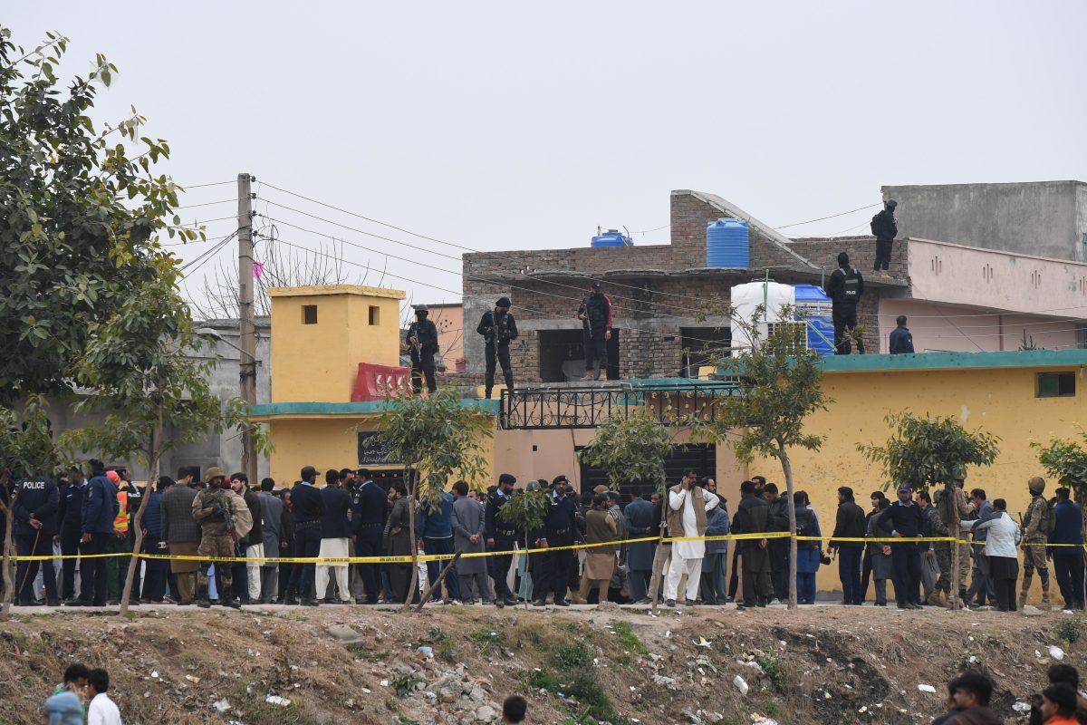 Bomaanslag bij moskee in Islamabad eist minstens 31 doden tijdens vrijdaggebed