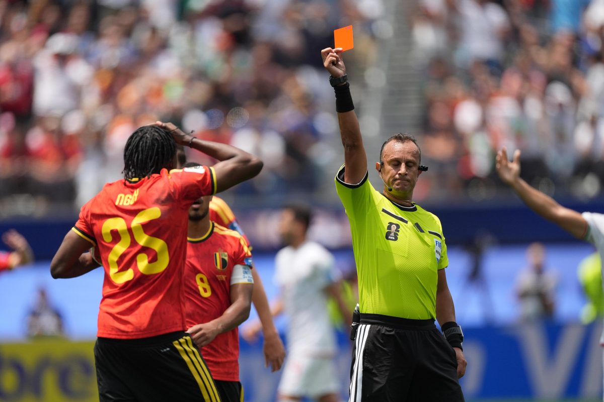 Racistische opmerking van Servische voetbalanalist veroorzaakt verontwaardiging