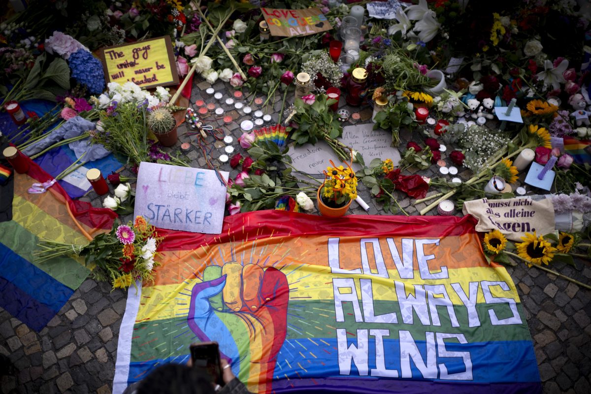 "Hij was gehersenspoeld" - vader aanslagpleger Berlin Pride reageert