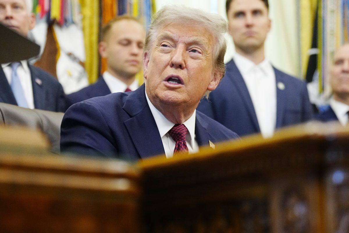 “Trump pauses war with Iran due to weapons shortage”