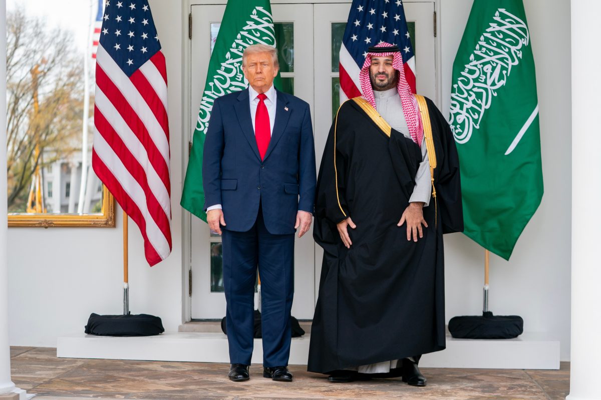 Réactions mitigées face à l'accord nucléaire conclu par Trump avec l'Arabie saoudite