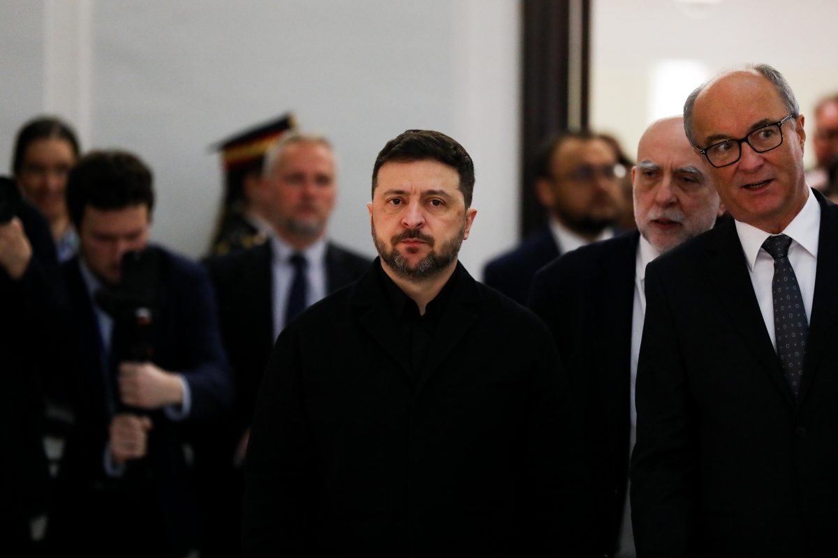 Zelensky verliest hoogste Poolse onderscheiding door WOII-naam voor militaire eenheid