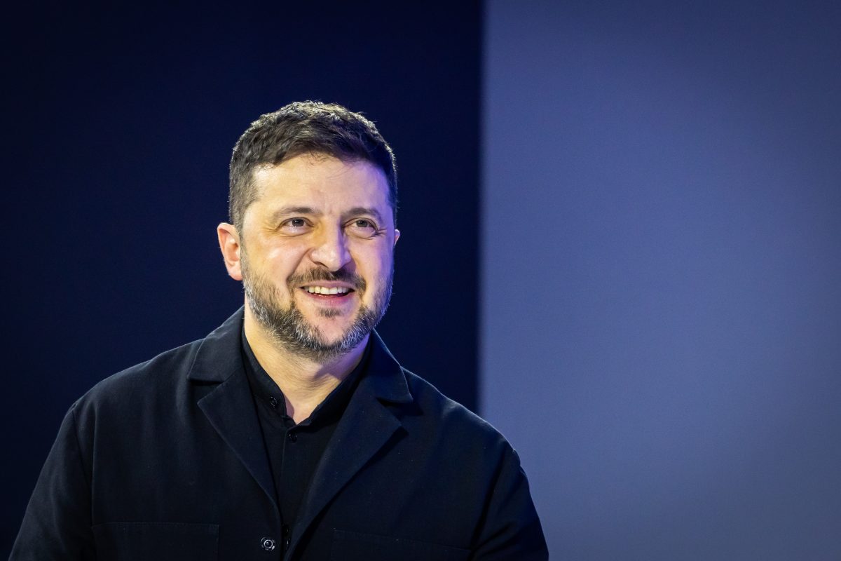 Zelensky verpest zorgeloze vakantie van rijke Russen: “Ik wil terug naar Moskou”