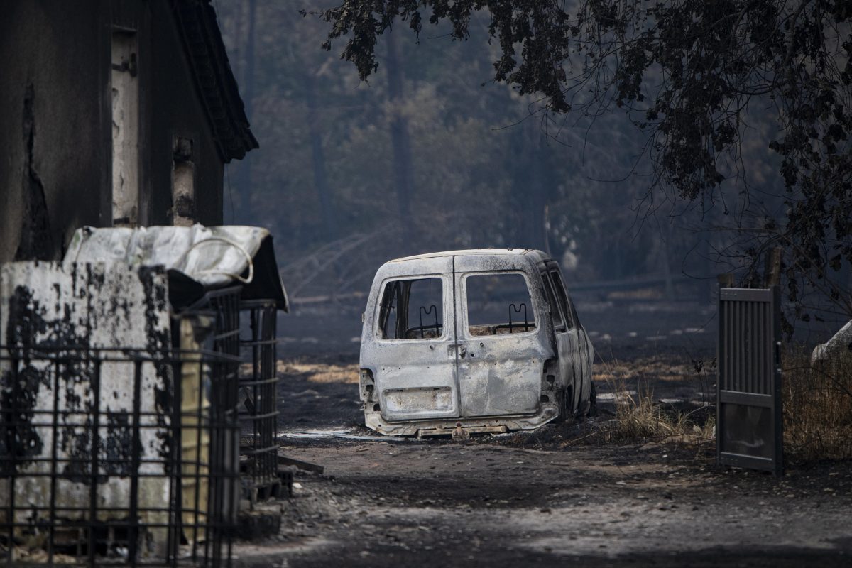 Fire in Gironde will “last several more weeks, if not months”