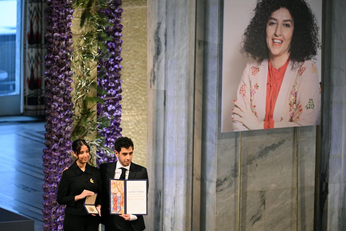 Nobelprijswinnares Narges Mohammadi veroordeeld tot 7 jaar extra gevangenisstraf in Iran