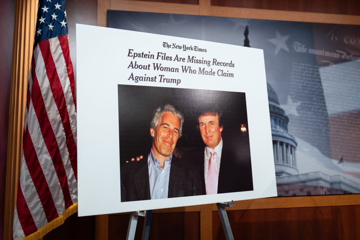 Epstein : publication de nouveaux documents concernant une plaignante de Donald Trump
