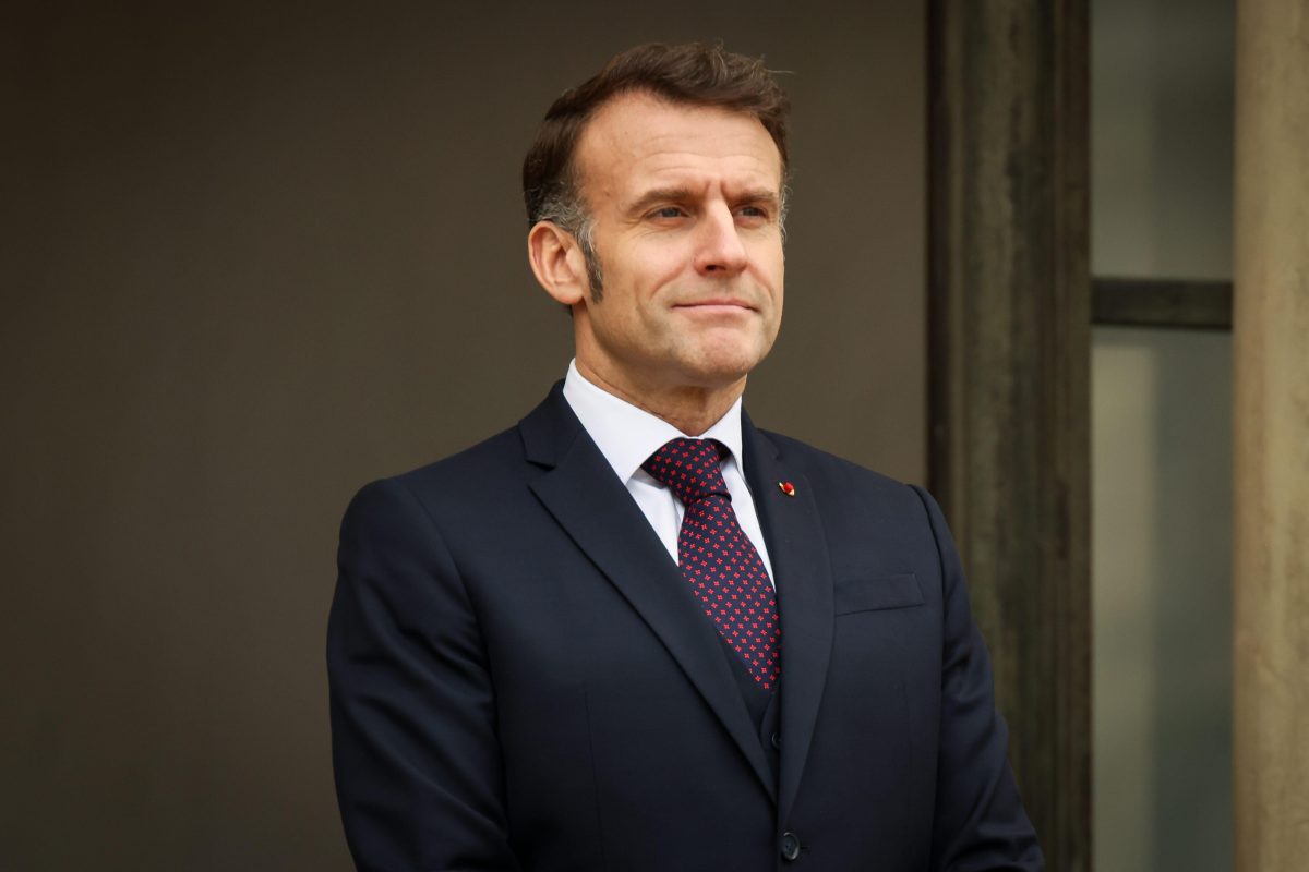 Le président français propose une stratégie "Made in Europe"