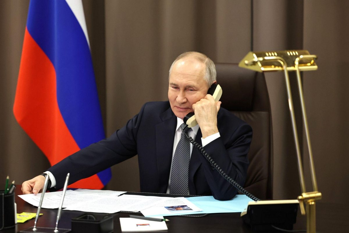 Putin calls Trump to congratulate him