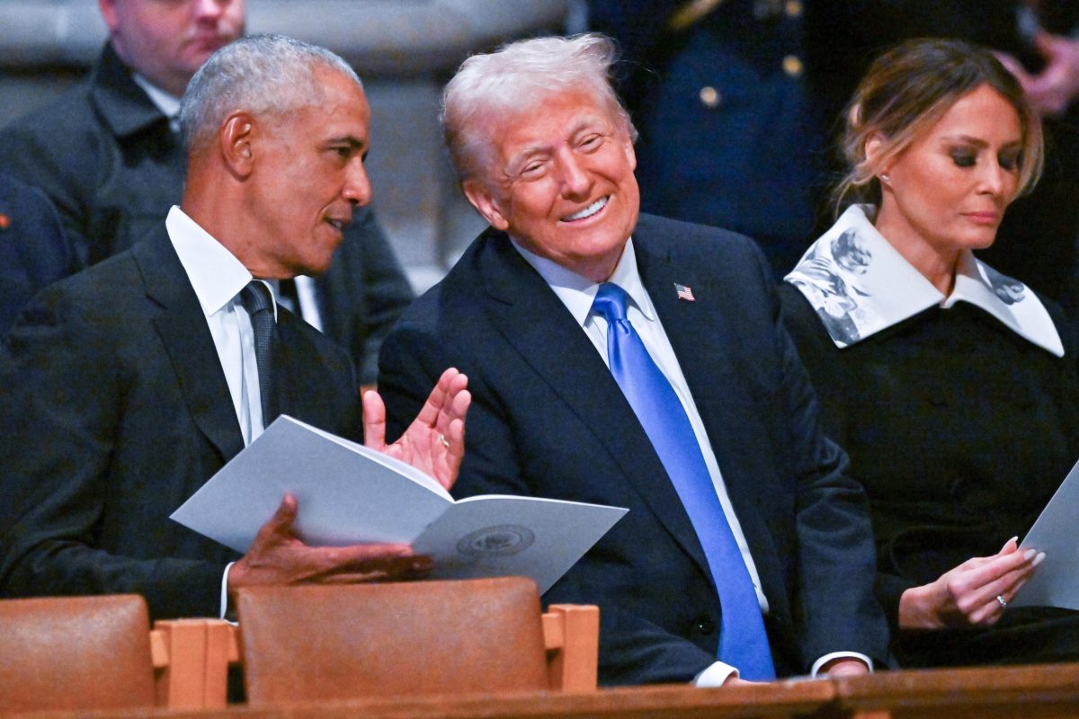 Geen excuses van Trump voor racistische post over Obama's