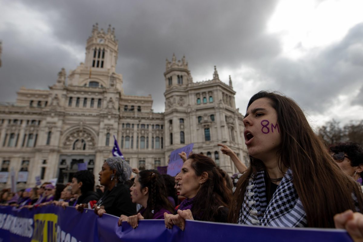 Demonstraties kleuren Internationale Vrouwendag in Parijs en Madrid