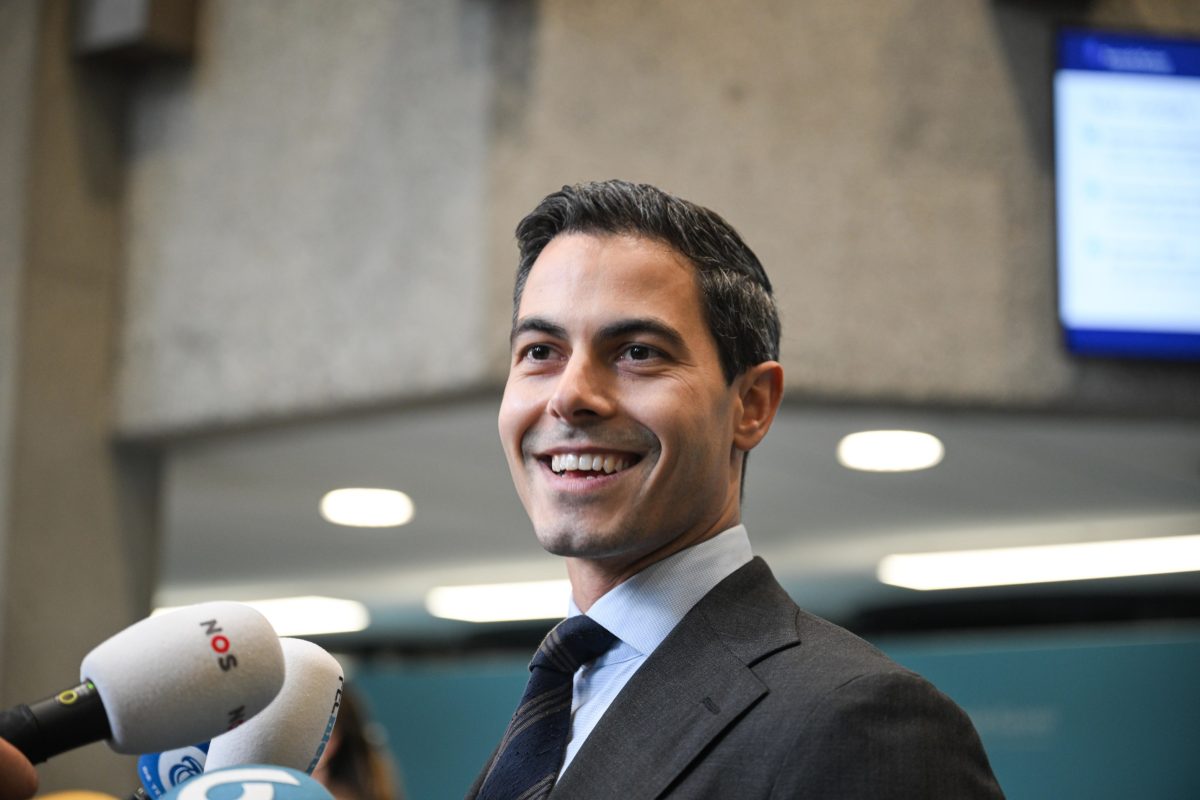 Nieuwe Nederlandse minderheidsregering beëdigd onder premier Rob Jetten