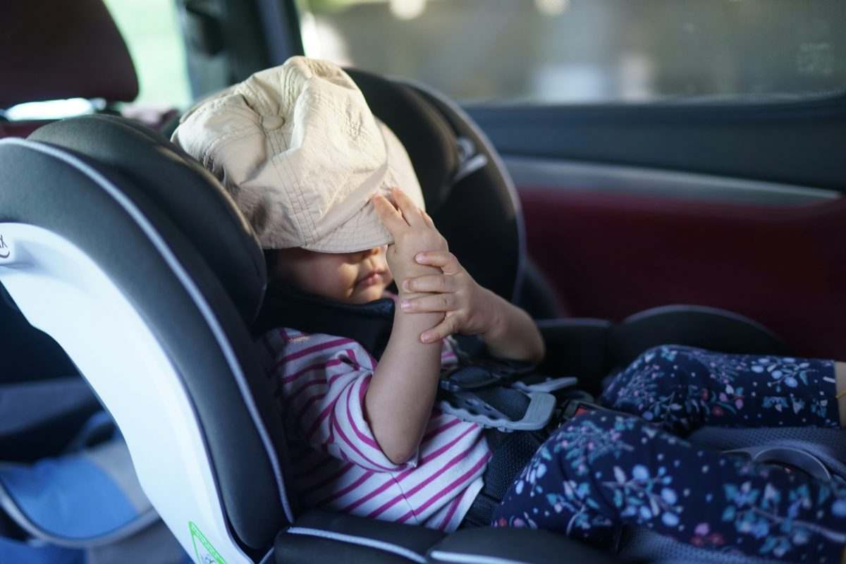 Toddler dies in scorching hot car after father forgets to drop her off at daycare