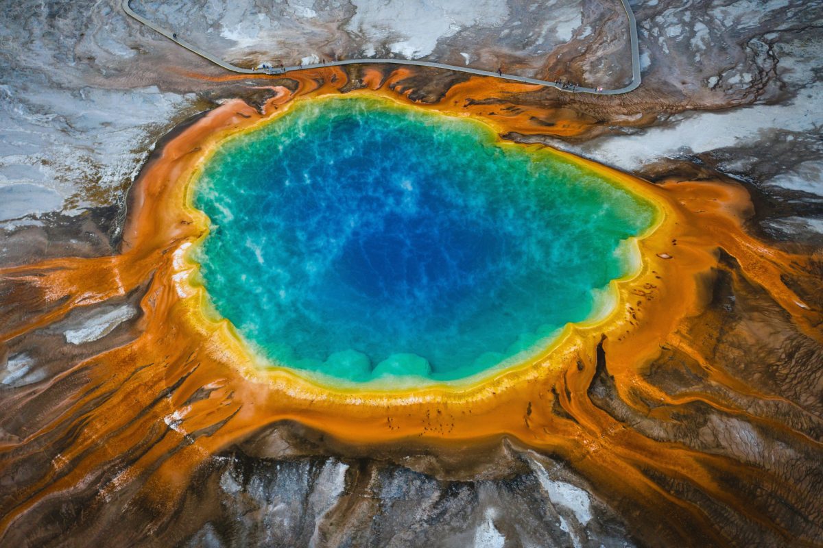 Une déformation détectée sous le supervolcan de Yellowstone pourrait déclencher une catastrophe, selon les experts