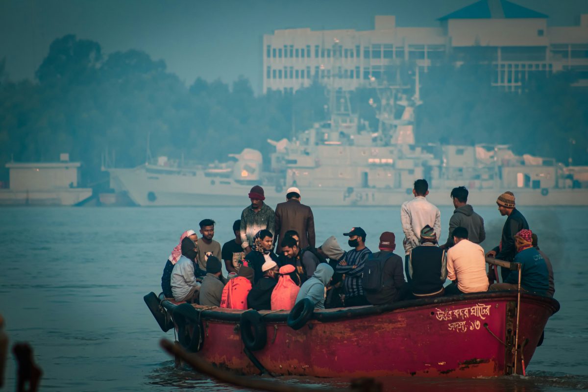 Griekse rechtbank spreekt groep hulpverleners vrij van aanklachten voor smokkel van migranten
