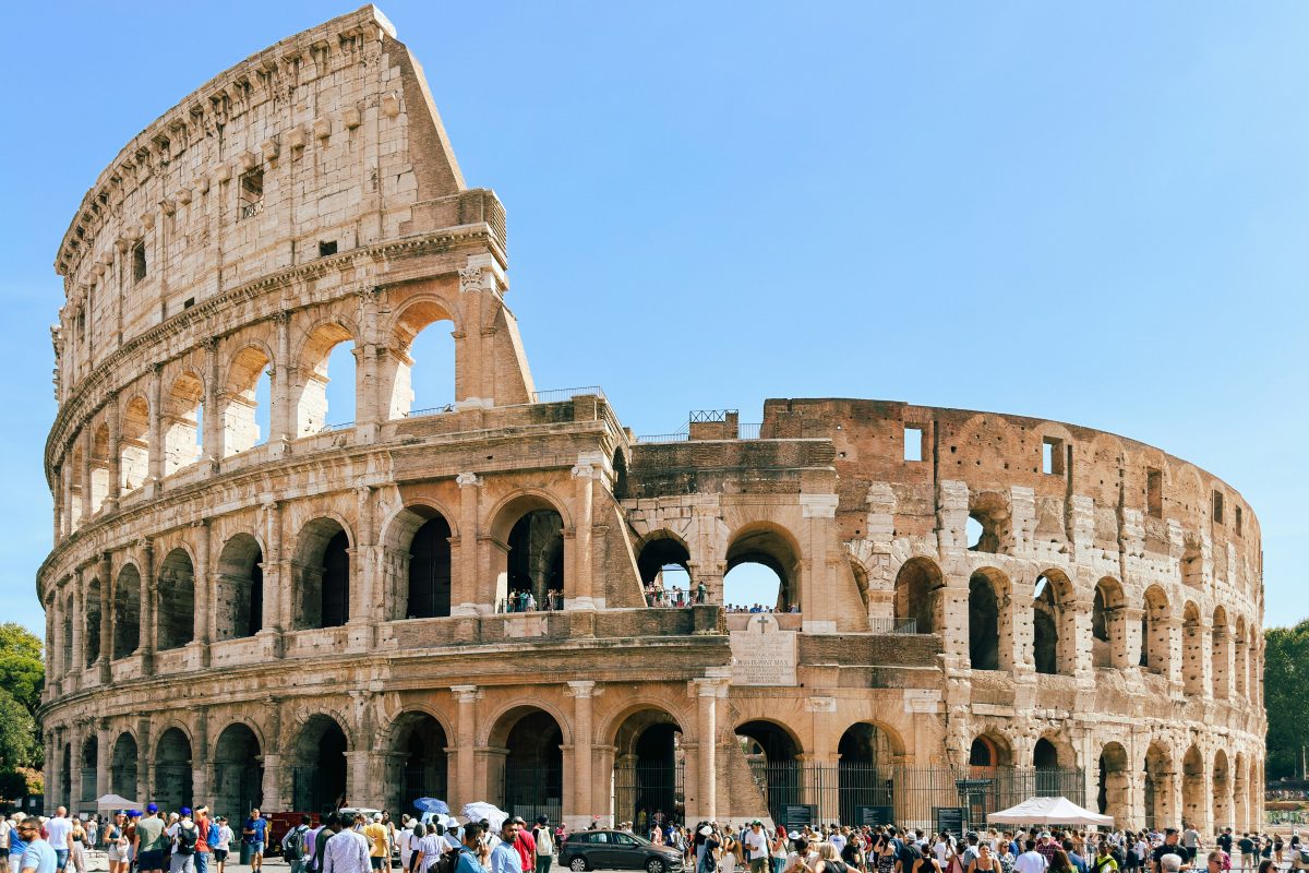 Toeristen gewaarschuwd voor ‘rode zone’ rond Colosseum