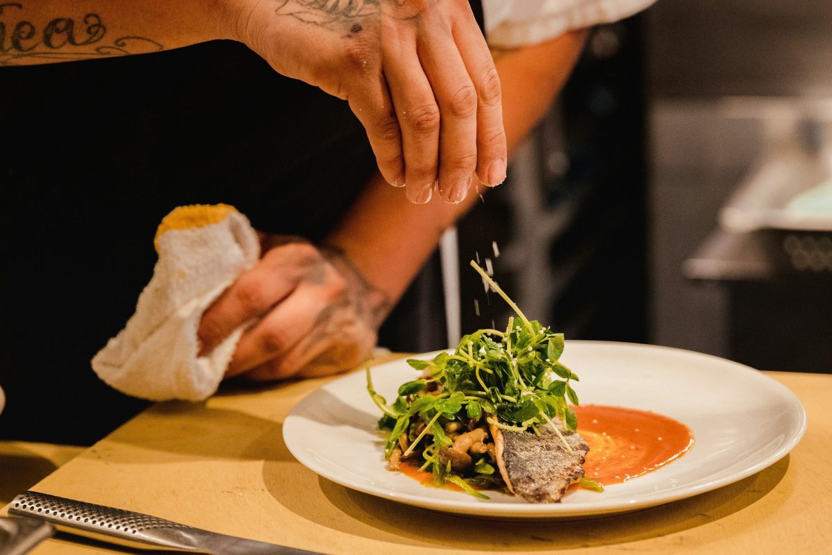 Sterrenrestaurant Noma veert recht na wangedrag van ontslagen topchef