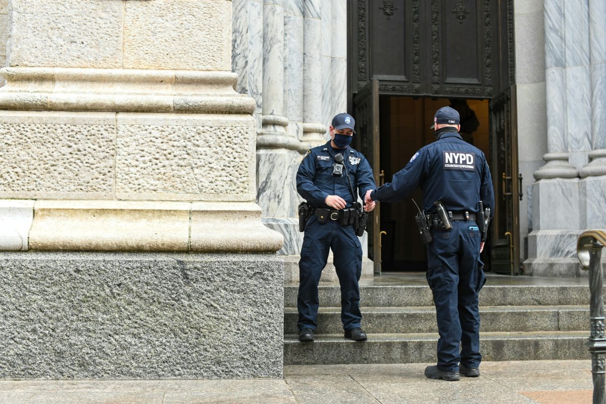 Iraqi (32) detained for anti-Semitism attacks in the Netherlands