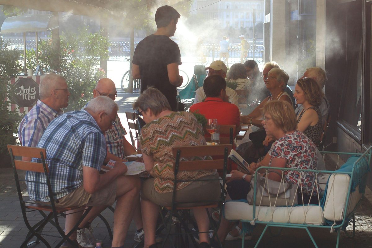 Tropisch warm topweekend staat voor de deur