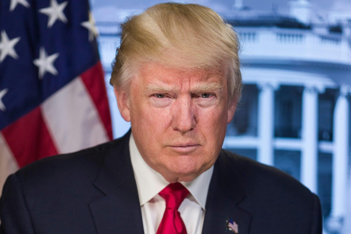 Trump perd une nouvelle guerre d'ego : son nom doit disparaître du centre culturel