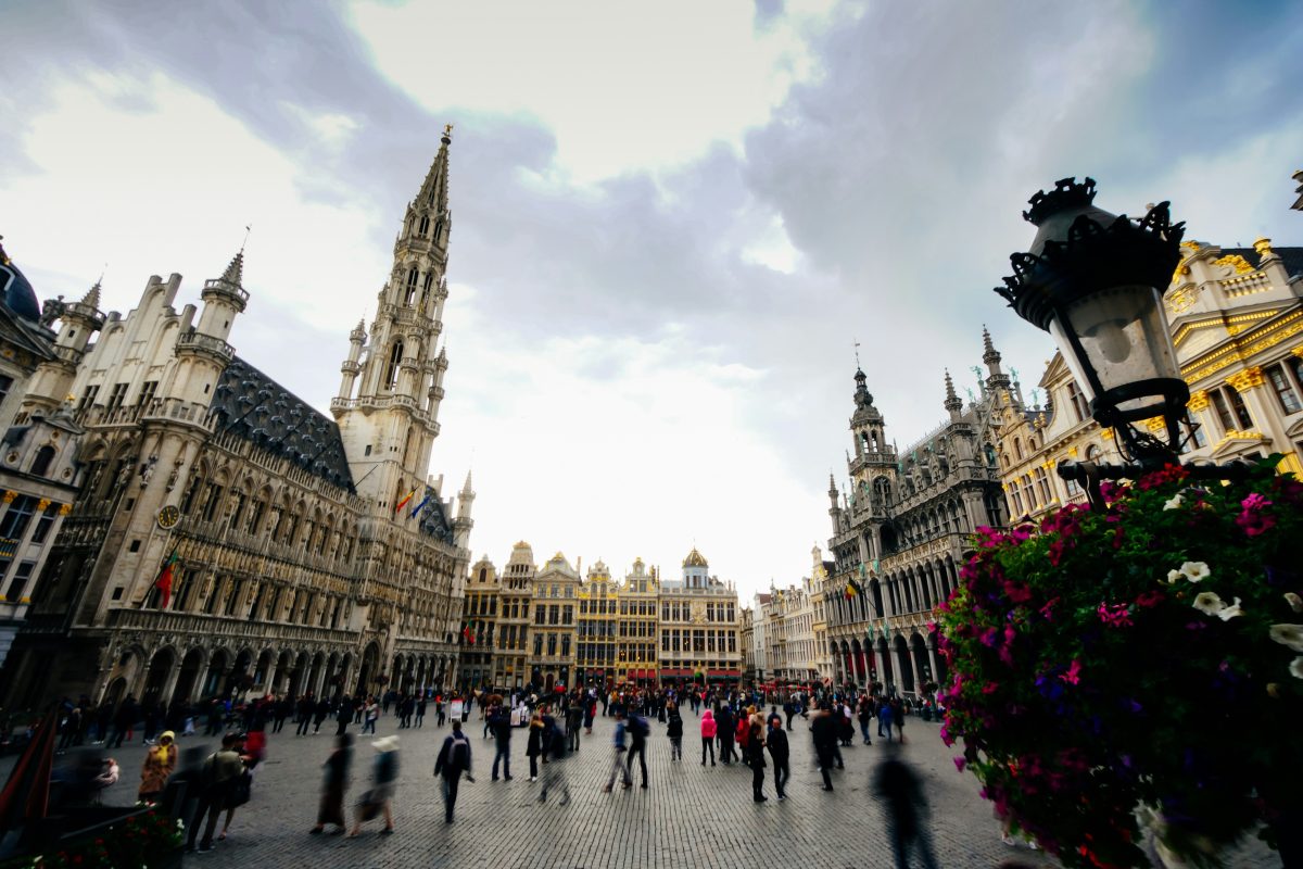 De meeste Europeanen weten niet wat het EVRM doet – maar willen ze eruit stappen?